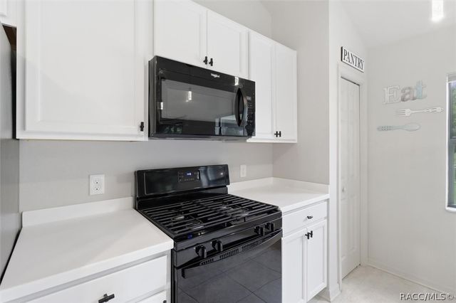 3200 N Canterbury Lake Drive, Hernando, FL 34442