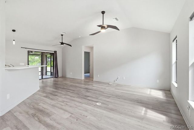 3200 N Canterbury Lake Drive, Hernando, FL 34442