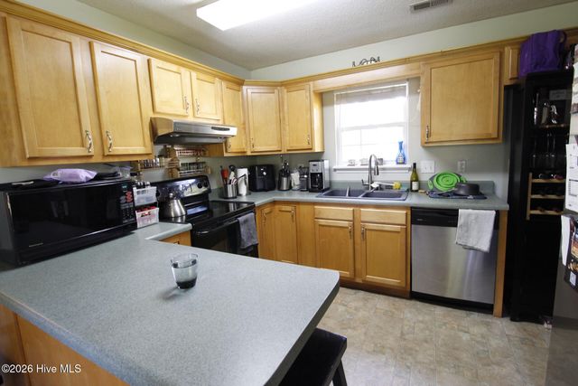 103 Quarterhorse Lane, Jacksonville, NC 28546