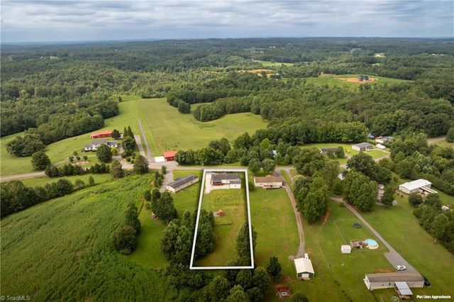 1102 Bryant Mill Road, Ararat, NC 27007