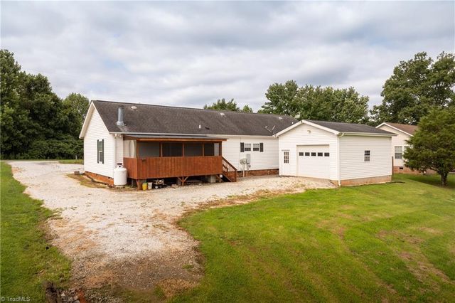 1102 Bryant Mill Road, Ararat, NC 27007