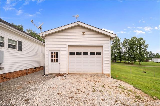 1102 Bryant Mill Road, Ararat, NC 27007