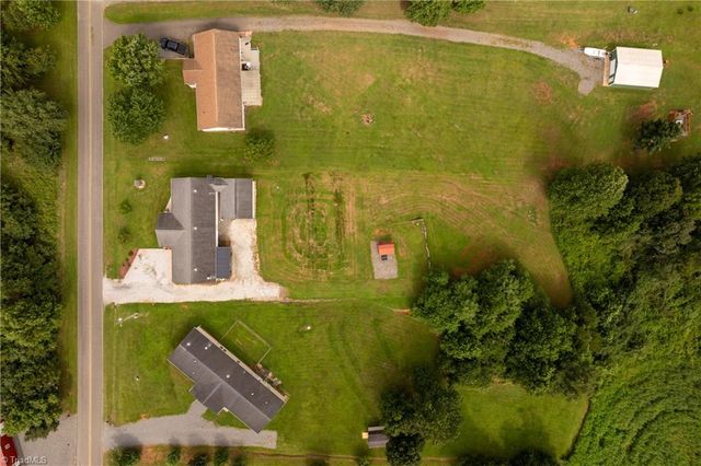 1102 Bryant Mill Road, Ararat, NC 27007