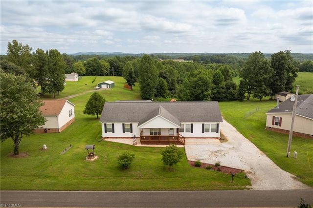1102 Bryant Mill Road, Ararat, NC 27007