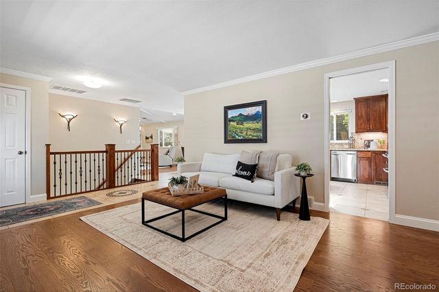 6333 S Dexter Street, Centennial, CO 80121