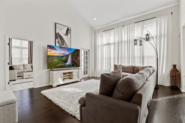 12843 Bradford Lane, Plainfield, IL 60585