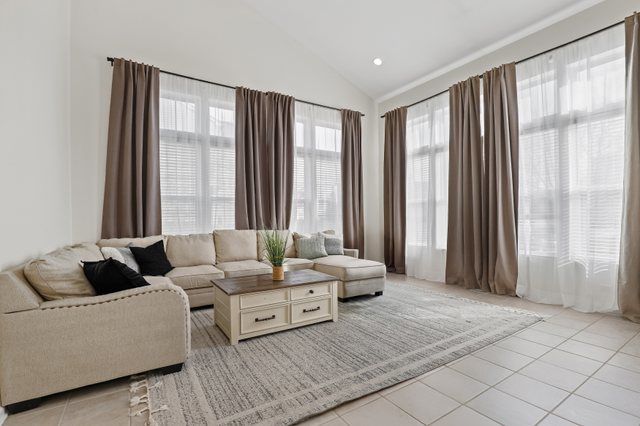 12843 Bradford Lane, Plainfield, IL 60585