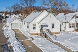 1202 12TH AVENUE, Green Bay, WI 54304