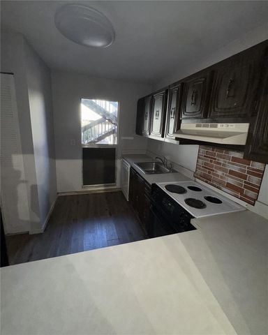 717 SW 75TH STREET 103, Gainesville, FL 32607