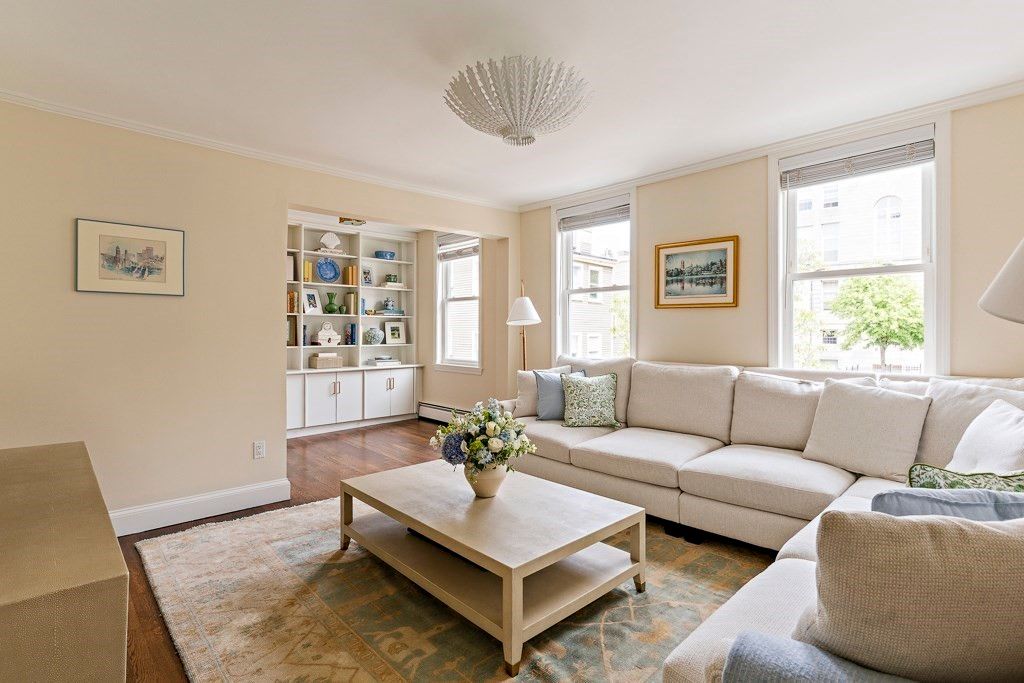 30 Cross St 2, Boston, MA 02129