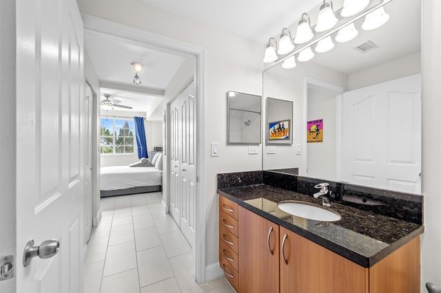 255 NE 3rd Avenue 2401, Delray Beach, FL 33444