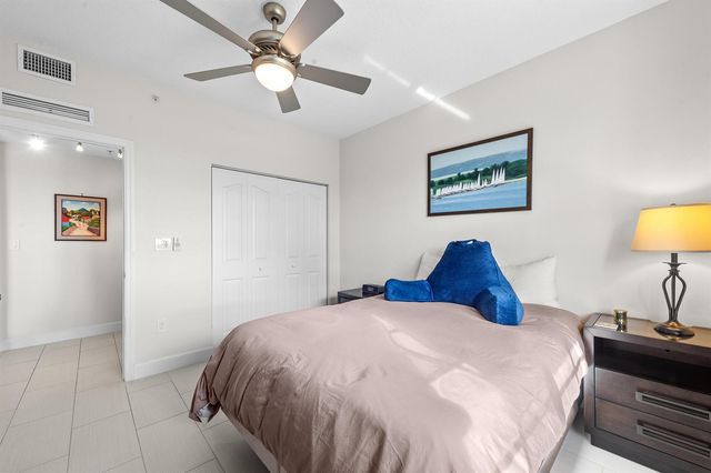 255 NE 3rd Avenue 2401, Delray Beach, FL 33444