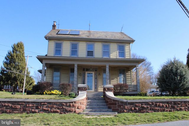 564 W MAPLE GROVE RD, Denver, PA 17517