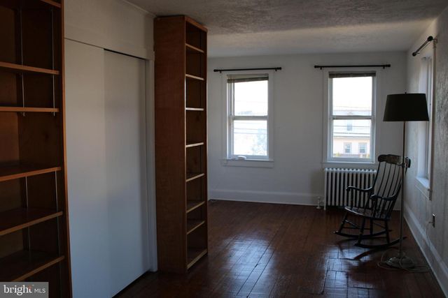 564 W MAPLE GROVE RD, Denver, PA 17517