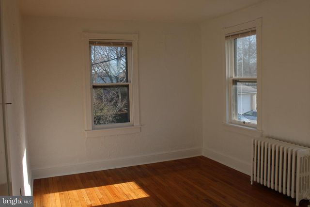 564 W MAPLE GROVE RD, Denver, PA 17517