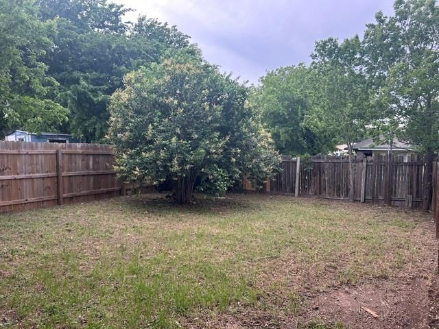 825 Mica DR, Leander, TX 78641
