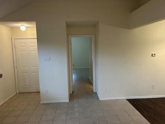 825 Mica DR, Leander, TX 78641