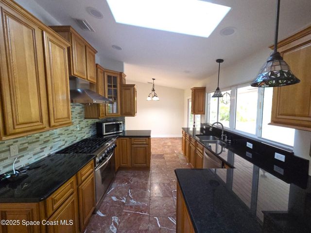 190 Sea Crest Drive, Melbourne Beach, FL 32951