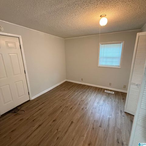 212 E 29TH STREET, Anniston, AL 36201