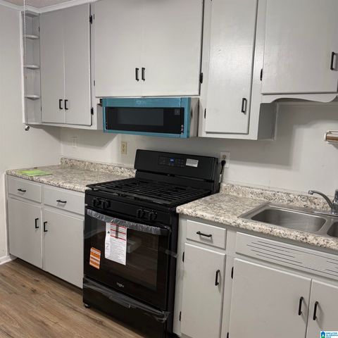 212 E 29TH STREET, Anniston, AL 36201