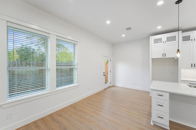 6126 Endeavor Heights Street, Houston, TX 77091