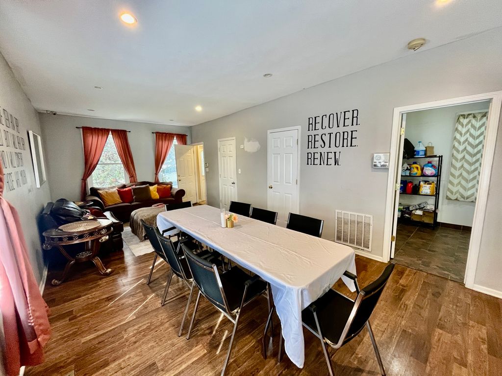 1641 N Mozart Street, Chicago, IL 60647 — photo 4