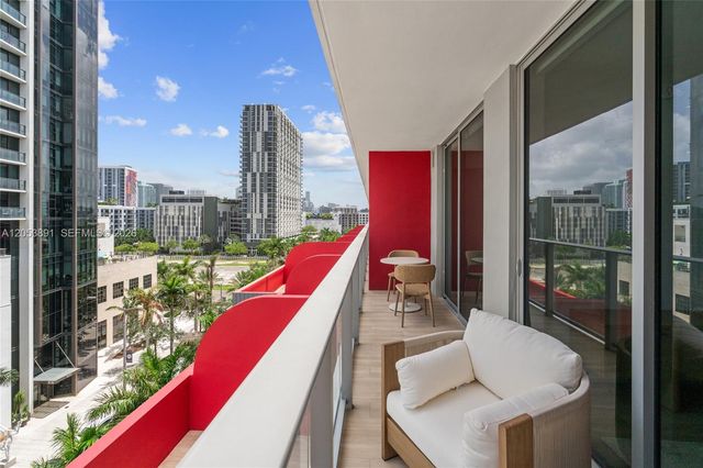 90 NE 32nd St 710, Miami, FL 33127
