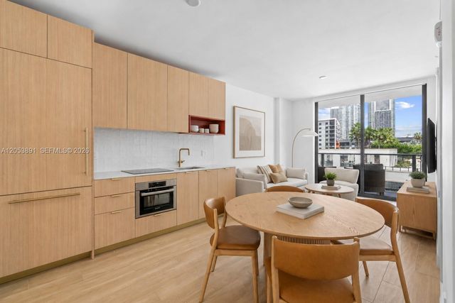 90 NE 32nd St 710, Miami, FL 33127