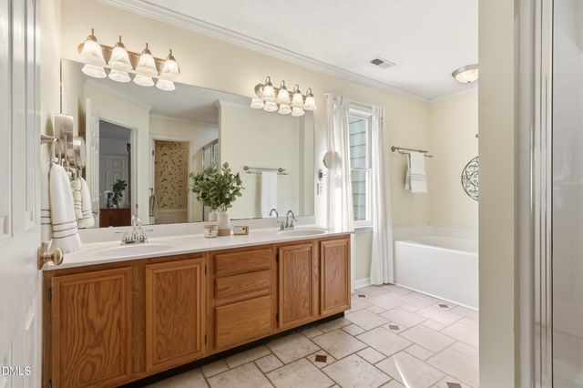 107 Canyon Run, Cary, NC 27513