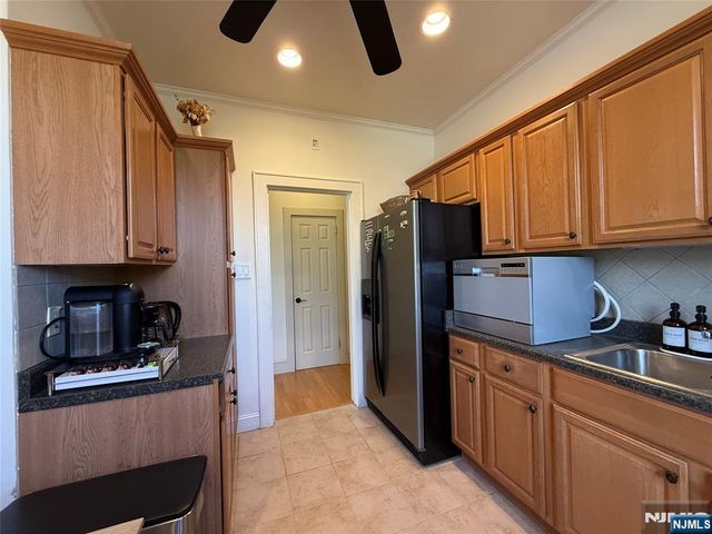 215 Orient Way C2, Rutherford, NJ 07070