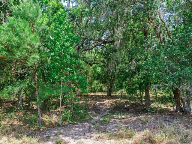 SPRING LAKE HIGHWAY, Brooksville, FL 34602