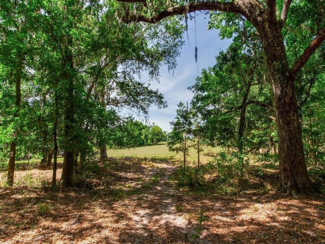 SPRING LAKE HIGHWAY, Brooksville, FL 34602