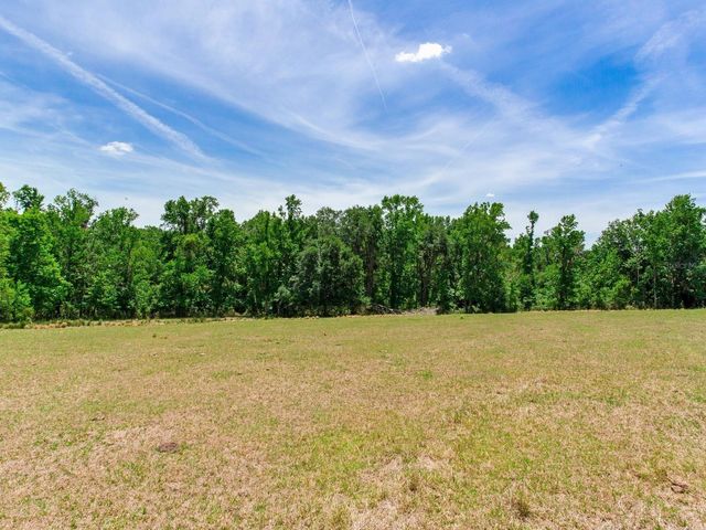 SPRING LAKE HIGHWAY, Brooksville, FL 34602
