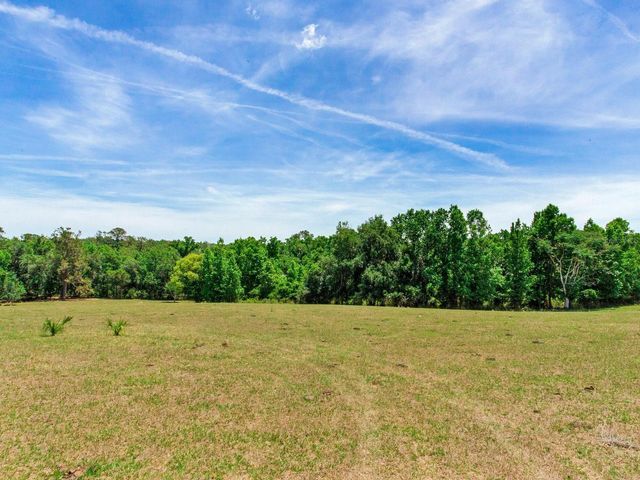 SPRING LAKE HIGHWAY, Brooksville, FL 34602