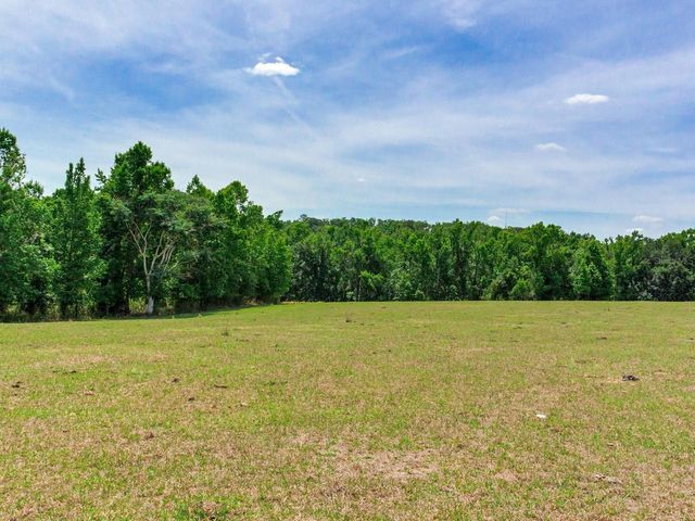 SPRING LAKE HIGHWAY, Brooksville, FL 34602