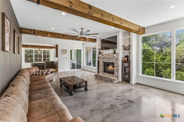 521 Rittimann Road, Spring Branch, TX 78070