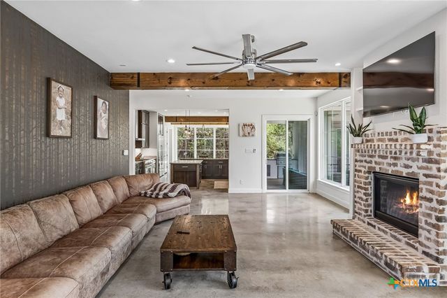 521 Rittimann Road, Spring Branch, TX 78070