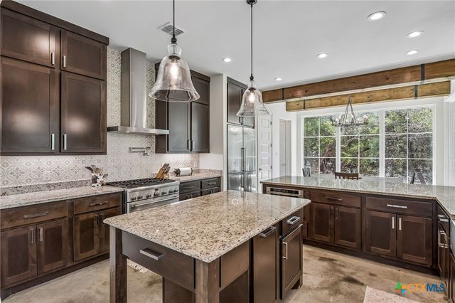 521 Rittimann Road, Spring Branch, TX 78070