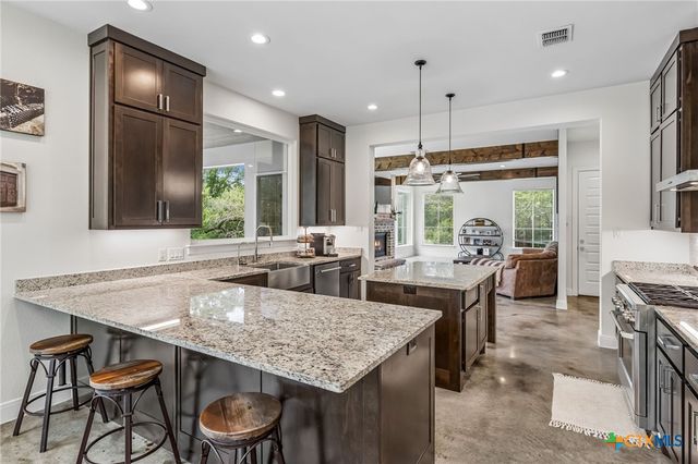 521 Rittimann Road, Spring Branch, TX 78070