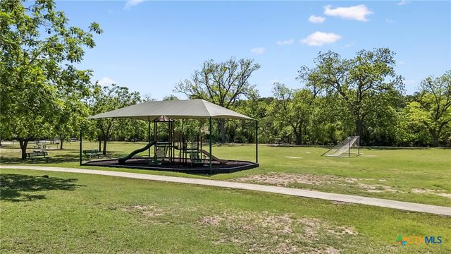 521 Rittimann Road, Spring Branch, TX 78070