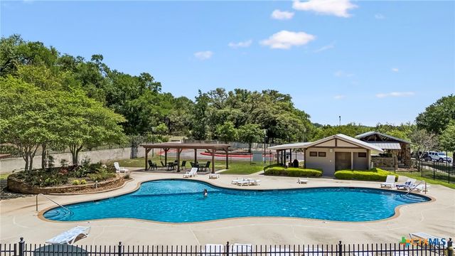 521 Rittimann Road, Spring Branch, TX 78070