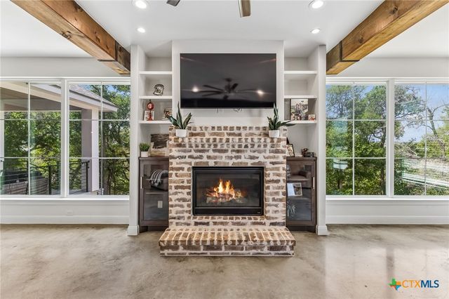 521 Rittimann Road, Spring Branch, TX 78070