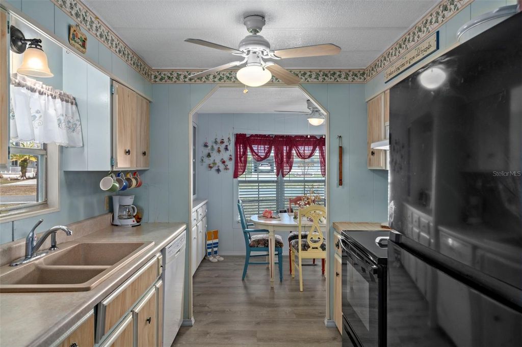 Image 17 of property listing at 8430 HIGHPOINT BOULEVARD, Brooksville, FL 34613