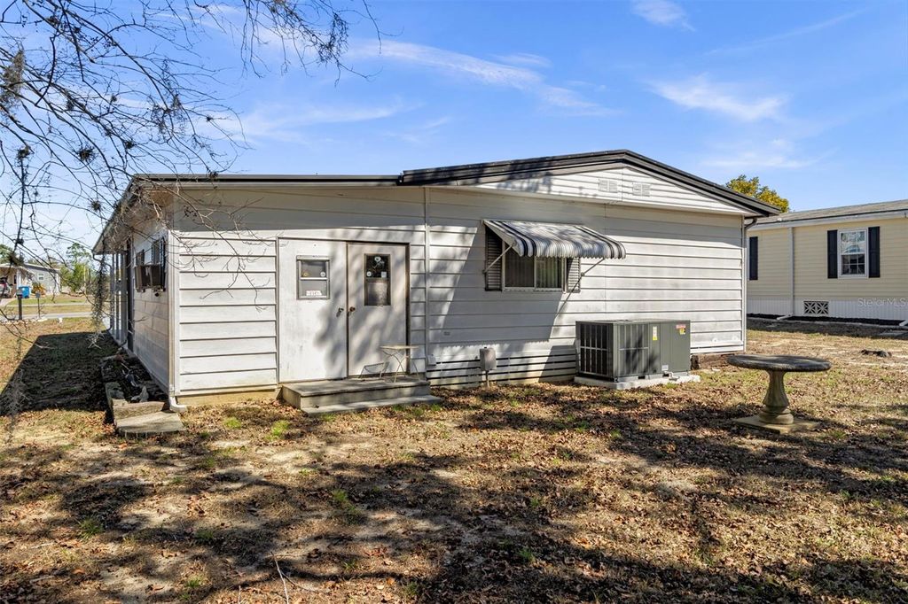 Image 38 of property listing at 8430 HIGHPOINT BOULEVARD, Brooksville, FL 34613