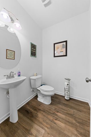 229 Stonewall Dr, Columbia, TN 38401