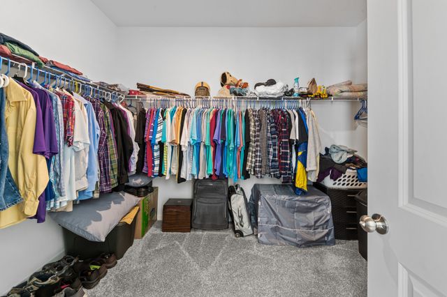 229 Stonewall Dr, Columbia, TN 38401