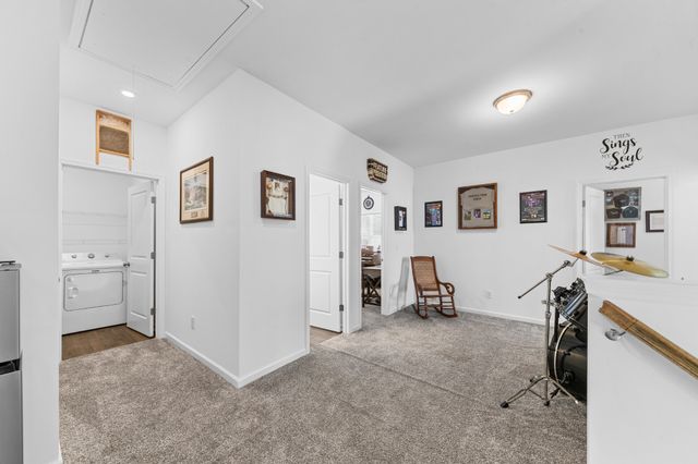 229 Stonewall Dr, Columbia, TN 38401