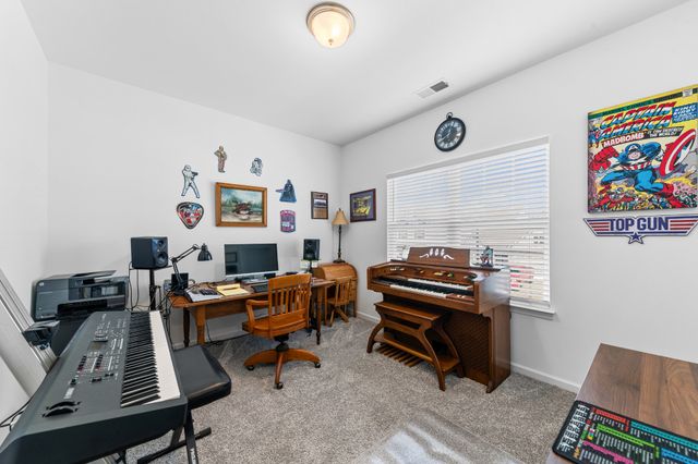 229 Stonewall Dr, Columbia, TN 38401