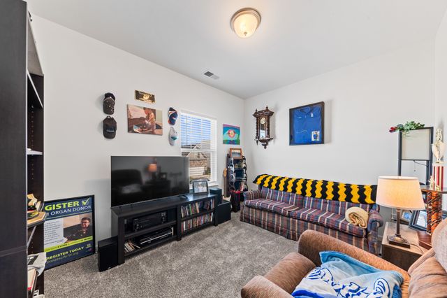 229 Stonewall Dr, Columbia, TN 38401