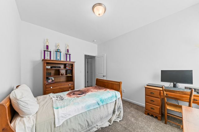 229 Stonewall Dr, Columbia, TN 38401